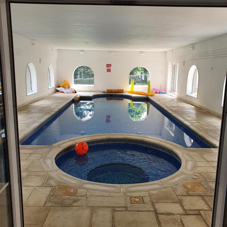 Country Manor House With Indoor Pool And Hot Tub Rochester (Kent) Exterior foto