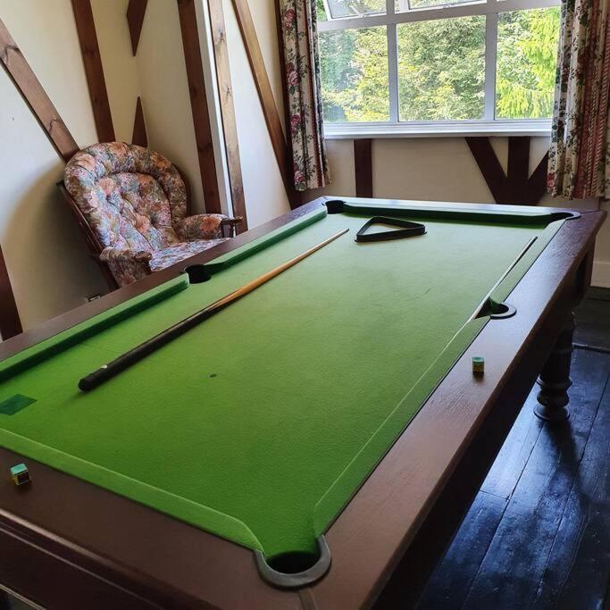 Country Manor House With Indoor Pool And Hot Tub Rochester (Kent) Exterior foto